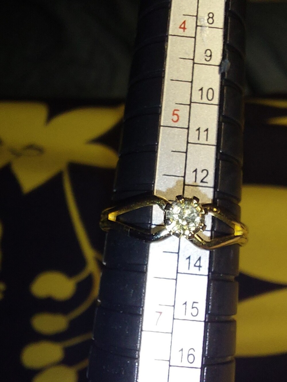 Gold Solitaire CZ Split Shank Ring - Women Jewelry Size 6